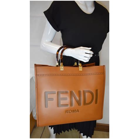 fendi 'sunshine medium' shopper bag - brown - totes|fendi large sunshine tote bag.